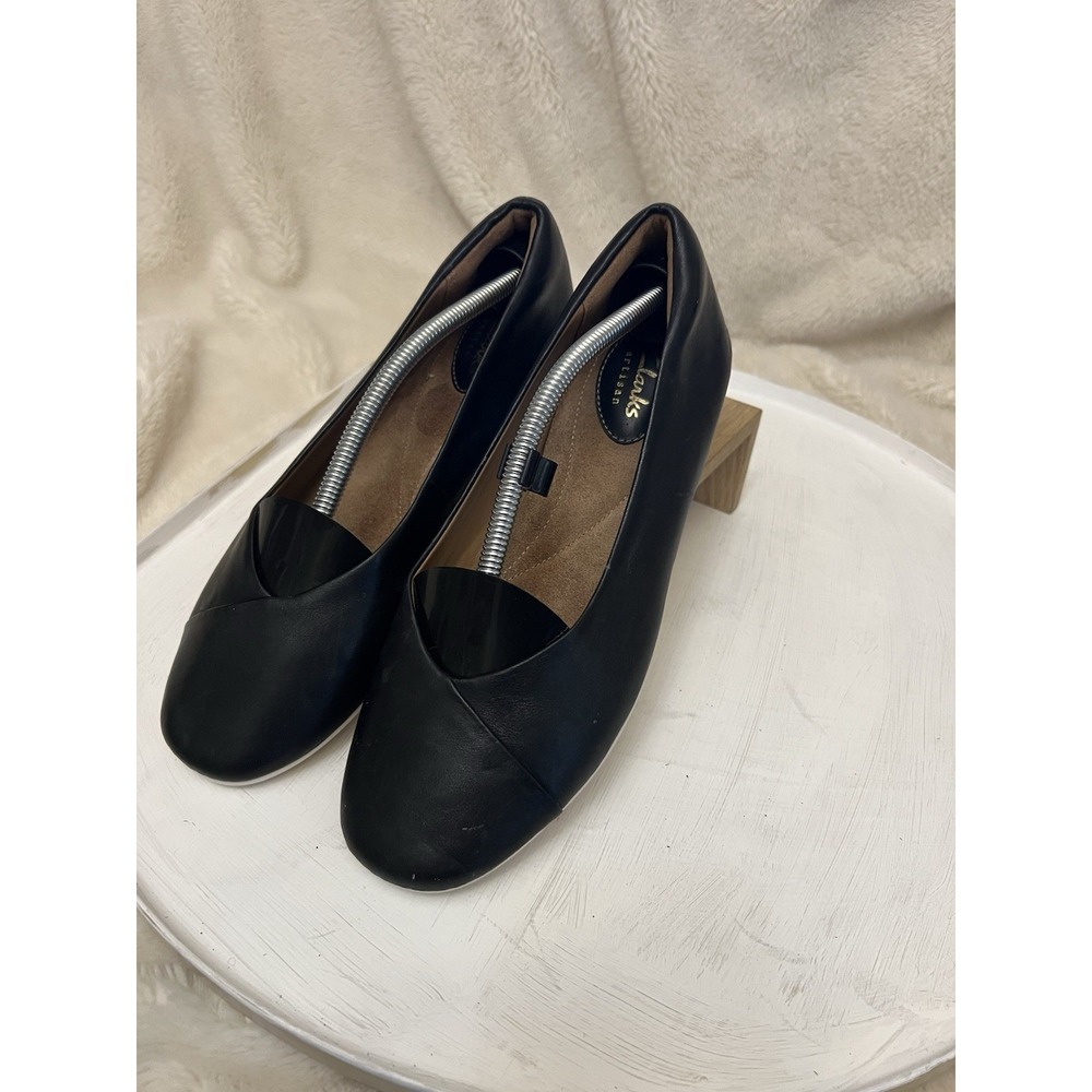 Clarks Collection Women's Black Leather Ballet Flats Cushioned Comfort Size 8 M